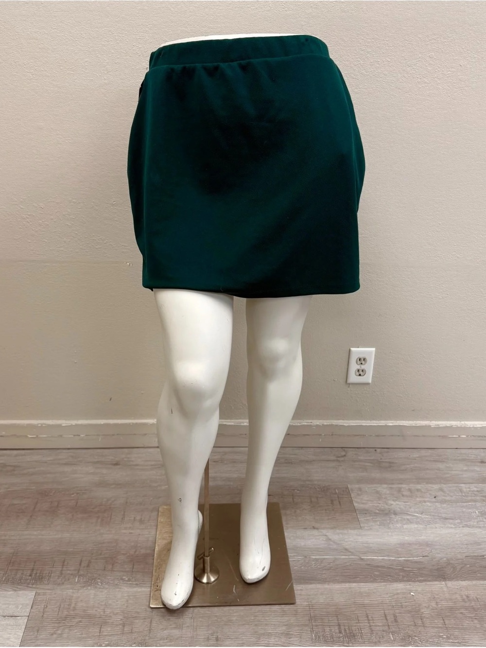 ModCloth Dark Green Pull-On Mini Skirt - Size 2X
